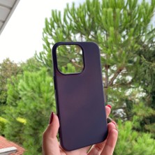 iPhone 14 Pro Mor Yumuşak Silikon Kılıf