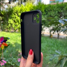 Bumudur Aksesuar iPhone 11 Siyah Yumuşak Silikon Kılıf