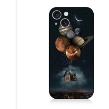 Teknomeg Apple Iphone 15 Uyumlu Uçan Ev ve Gezegenler Desenli Silikon Kılıf