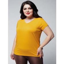 Ebsumu Kadın Büyük Beden V Yaka Basic Kısa Kollu Hardal T-Shirt