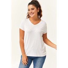 Ebsumu Kadın Büyük Beden V Yaka Basic Kısa Kollu Beyaz T-Shirt
