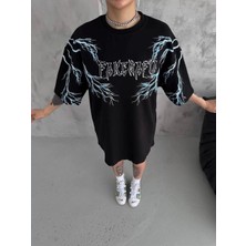 Tarz Yeri Unisex Bisiklet Yaka Baskılı Oversize T-Shirt - Siyah
