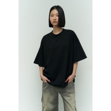 Yakamel Kadın Oversize Penye Kısa Kollu T-Shirt