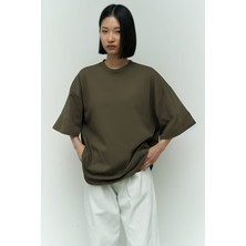 Yakamel Kadın Oversize Penye Kısa Kollu T-Shirt