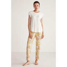Catherine's Yumuşak Dokulu Pijama Takımı