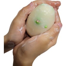 Sema Koyuncu Süpriz Oyuncaklı Yumurta Sabun, %100 Doğal, Vegan ve El Yapımı Saf Sabun,1 Adet ve 100±5 g.