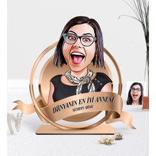 Kişiye Özel Dünyanın En Iyi Annesi Karikatürlü 3D Ahşap Biblo Plaket - 3