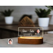 Bk Gift Kişiye Özel Isimli Erkek Patron Karikatürlü LED Işıklı Akrilik Masa Isimliği-8, Ofis Dekoru, Mesleki Hediye, Ofis Hediyeleri