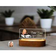 Bk Gift Kişiye Özel Isimli Patron Karikatürlü LED Işıklı Akrilik Masa Isimliği-3, Ofis Dekoru, Mesleki Hediye, Ofis Hediyeleri