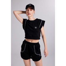 Holly Lolly Crop Kesim Kontrast Dikişli rhode tshirt Siyah