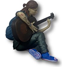 Ellie With Guitar Figürü 20CM Boyalı