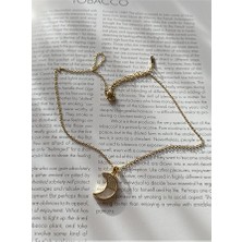 Pinery Jewels Zirkon Taşlı Sedefli Yarım Ay Çelik Kararmaz Gold Kolye