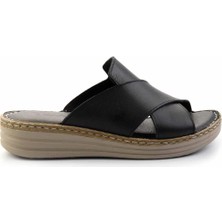 Bambi Siyah Hakiki Deri Kadın Terlik K04281030203