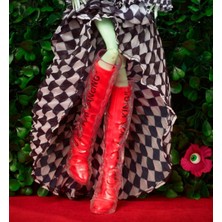 Escoines Koleksiyon Monster High - Off-White C/o Monster High Harmonie Ghoul Doll