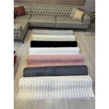 ASY Collection Bella Yumuşacık Tavşan Tüyü Saçaklı Premium Kalite Kaymaz Pamuk Taban Peluş Halı - Siyah Renk