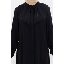 By Coolest Butik 2416 Kristal Kumaş Yakası Taşlı Büyük Beden Tesettür Tunik