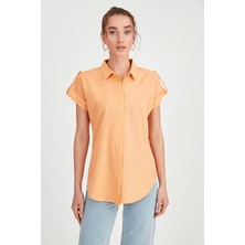 Vitrin Kol Detaylı Kısa Kol Gömlek