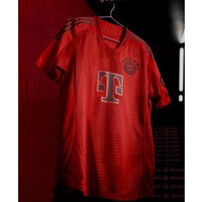 BySportakus Bayern Münih 2024/25 Yeni Sezon Joshua Kimmich Iç Saha Forması(Red Kit)