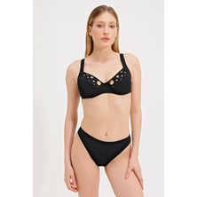 Zeki Global Altın Aksesuar Detaylı Bikini