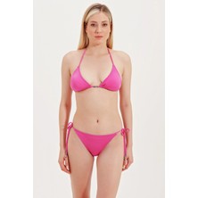 Zeki Global Üçgen Bikini Üst