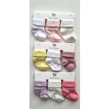 Olay Socks 9'lu Pamuk Yenidoğan Hediyelik Kutulu  Ekonomik Paket Bebek Çorap