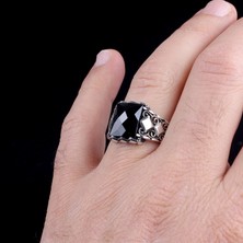 Takı925 Siyah Zirkon Taşlı Motifli 925 Ayar Gümüş Yüzük