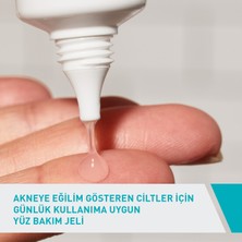 Cerave Akneye Eğilim Gösteren Ciltler Için Yüz Bakım Jeli 40 ml