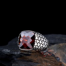 Takı925 Kırmızı Renk Zirkon Taşlı 925 Ayar Gümüş Erkek Yüzük