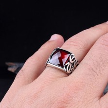 Takı925 Kırmızı Renk Zirkon Taşlı 925 Ayar Gümüş Erkek Yüzük