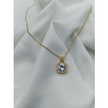 Awdoy Çelik Zincir Kare Zirkon Taşlı Kolye