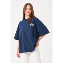 Owut Lacivert Bisiklet Yaka Owut Baskı Detaylı Oversize T-Shirt