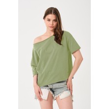 Owut Kadın Düşük Omuz Detaylı Oversize T-Shirt