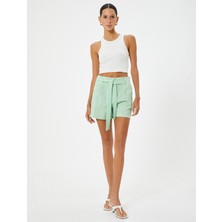 Koton Mini Şort Kemer Detaylı Cepli Viskon Kumaş