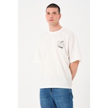 Owut Collection Erkek Bisiklet Yaka Göğüs Baskı Detaylı Oversize T-Shirt