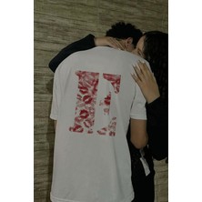 Populus E Harfli Öpücük Kiss Design Tişört