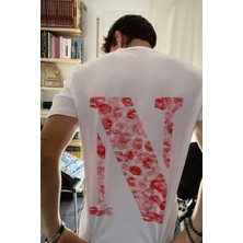 Populus N Harfli Öpücük Kiss Design Tişört