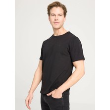 Lee Bisiklet Yaka Siyah Erkek T-Shirt L241576001 Bisiklet Yaka T-Shirt
