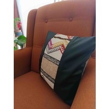 Patiska Tasarım Yöresel El Dokuma Deri Detaylı Kilim Yastık Kılıfı Kırlent Kılıfı