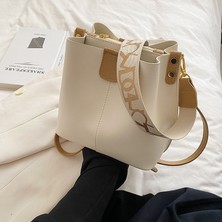 Lebeigo Kadınlar Için Bu Yılın Popüler Yabancı Tarzı Küçük Çantalar 2024 Yeni Kişilik Ins Omuz Çantası Moda Doku Crossbody Kova Çantası (Yurt Dışından)
