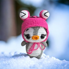 Paris Organik Oyuncak Pembe Şapkalı Sevimli Amigurumi Penguen