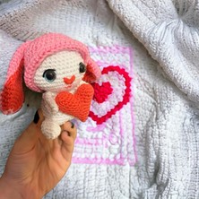 Paris Organik Oyuncak Kalpli Tavşancık Amigurumi Ürün