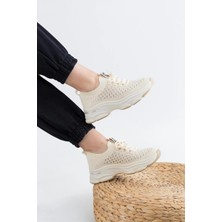 Guja Kadın Sneaker Günlük 24Y309-3 Yüksek Taban Bej Taşlı Spor Ayakkabı