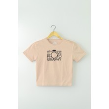 So Cool Bej Renk Crop T-Shirt I Love Photography Fotoğrafçı Baskılı Kadın Tişört Baby Tee