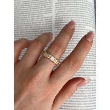 Pinery Jewels Sıralı Baget Taşlı Altın Kaplama Kadın Yüzük