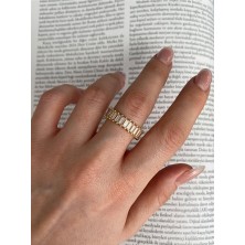 Pinery Jewels Sıralı Baget Taşlı Altın Kaplama Kadın Yüzük