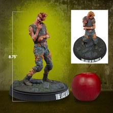 Dark Horse The Last Of Us Part Iı - Armored Clicker Statue Heykel 22CM