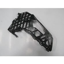 Volkswagen Passat-Varıant- B8- 2023-2024; Ön Tampon Bağlantı Braketi Sağ Plastik (Tw) Oem No: (3G0807178)