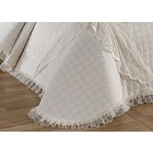Baladi Home Çeyizlik Yatak Örtüsü ( 4 Parçalı Set ) Fransız Dantelli ve Kapitoneli Yüksek Kalite Goncagül