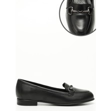 GÖNDERİ Kadın Siyah  Hakiki Deri Tokalı Babet