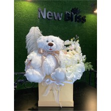 New Bliss Teddy Temalı Dekoratif Kutu Çiçek